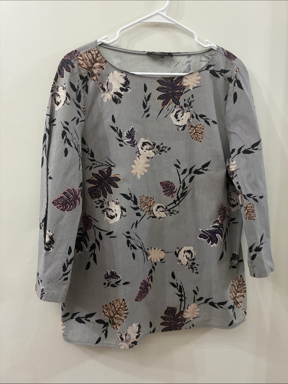 Lafayette 148 Women's Striped Floral Boatneck Top - cotton blend - 3/4 sleeve